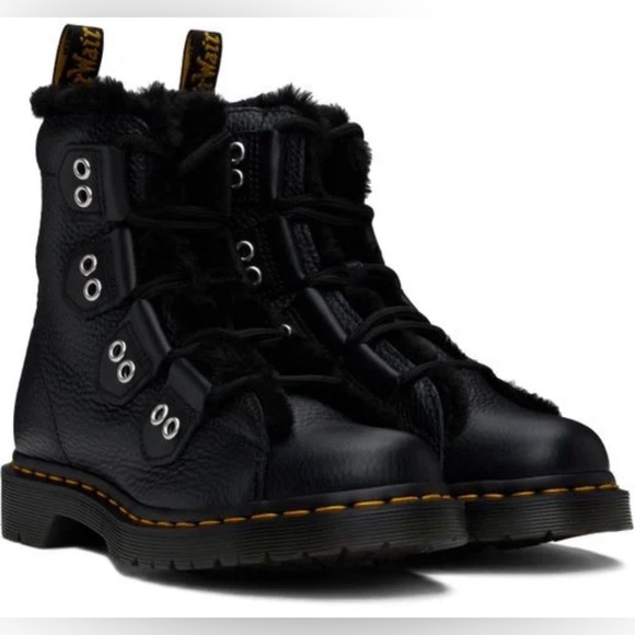 Dr Martens 1460 FAUX FUR LINED LEATHER LACE UP BOOTS Sz 10 - Picture 14 of 14